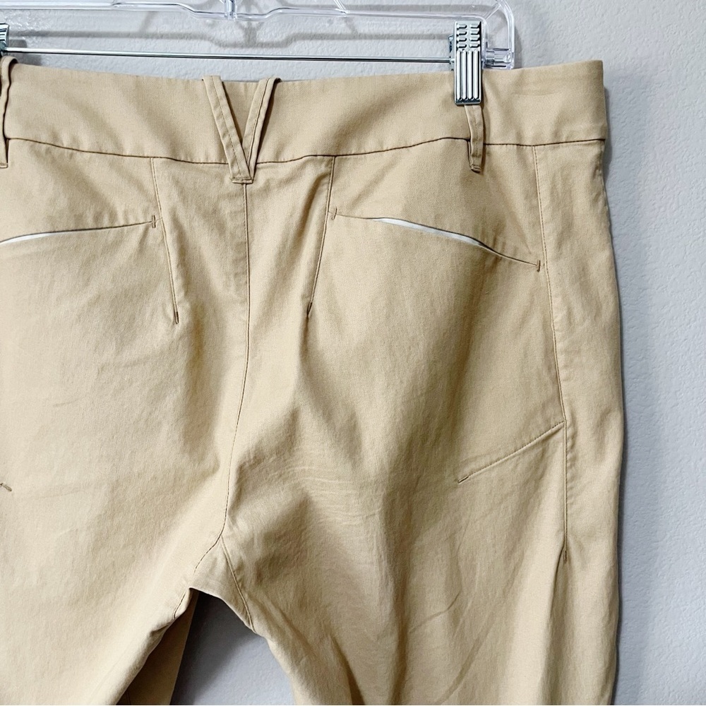 Arc'Teryx Women's Size 14 A2B Chino Pant Khaki Trim Fit Straight Leg Reflective - Picture 9 of 14